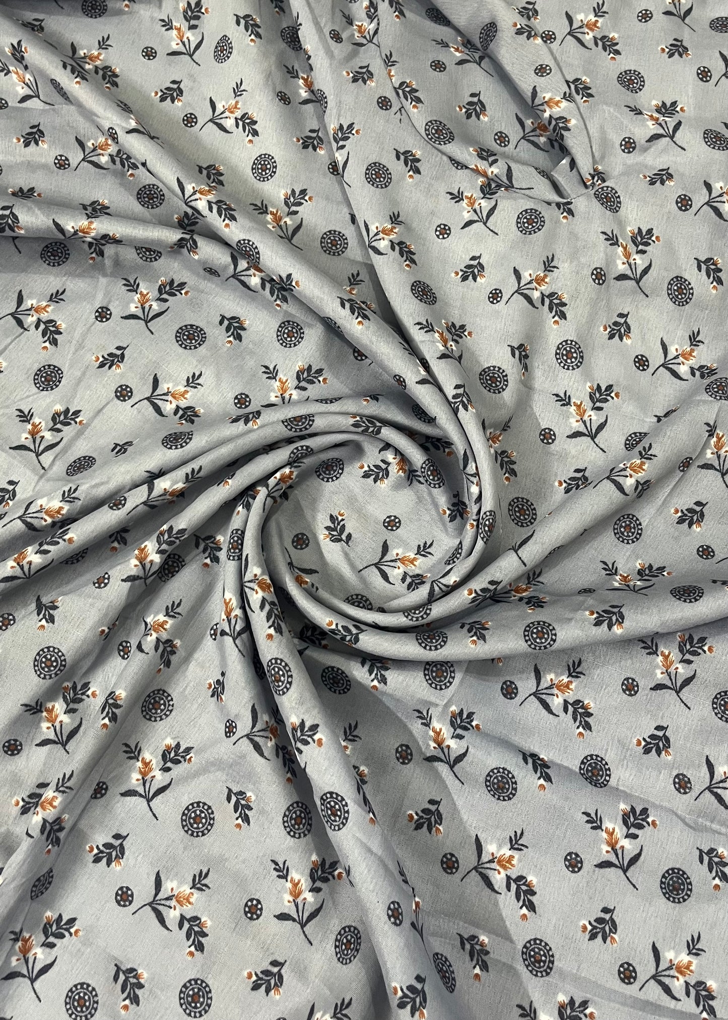 2 In 1 Printed Namaz Chaddar + Abaya 76 With Sleeves And Niqab (Stitched)