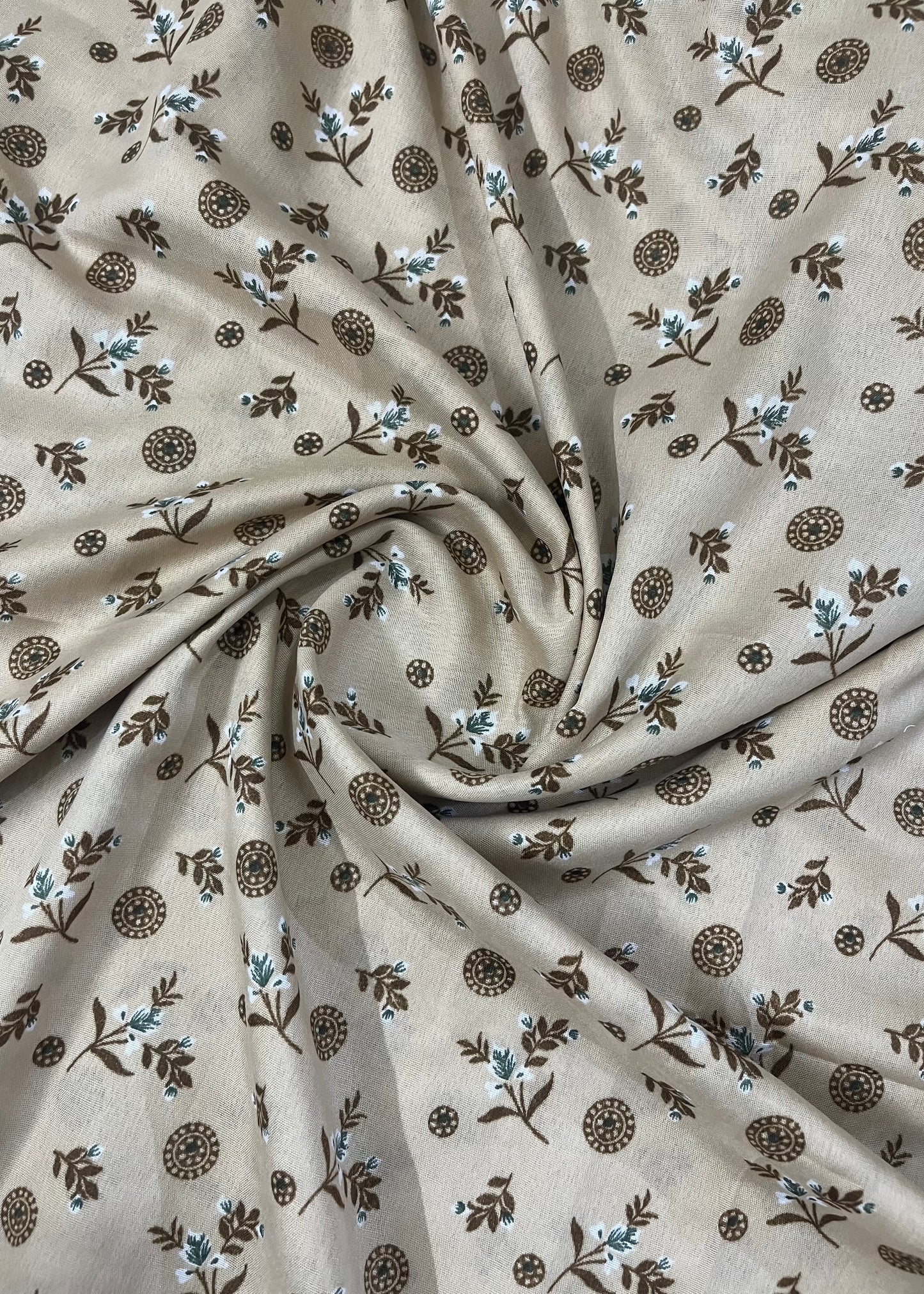 2 In 1 Printed Namaz Chaddar + Abaya 77 With Sleeves And Niqab (Stitched)